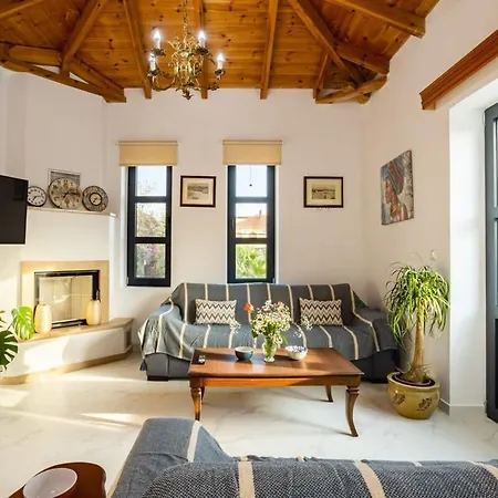 Mani Stone Built Home A Breath Away To The Sea Stoupa Exterior photo